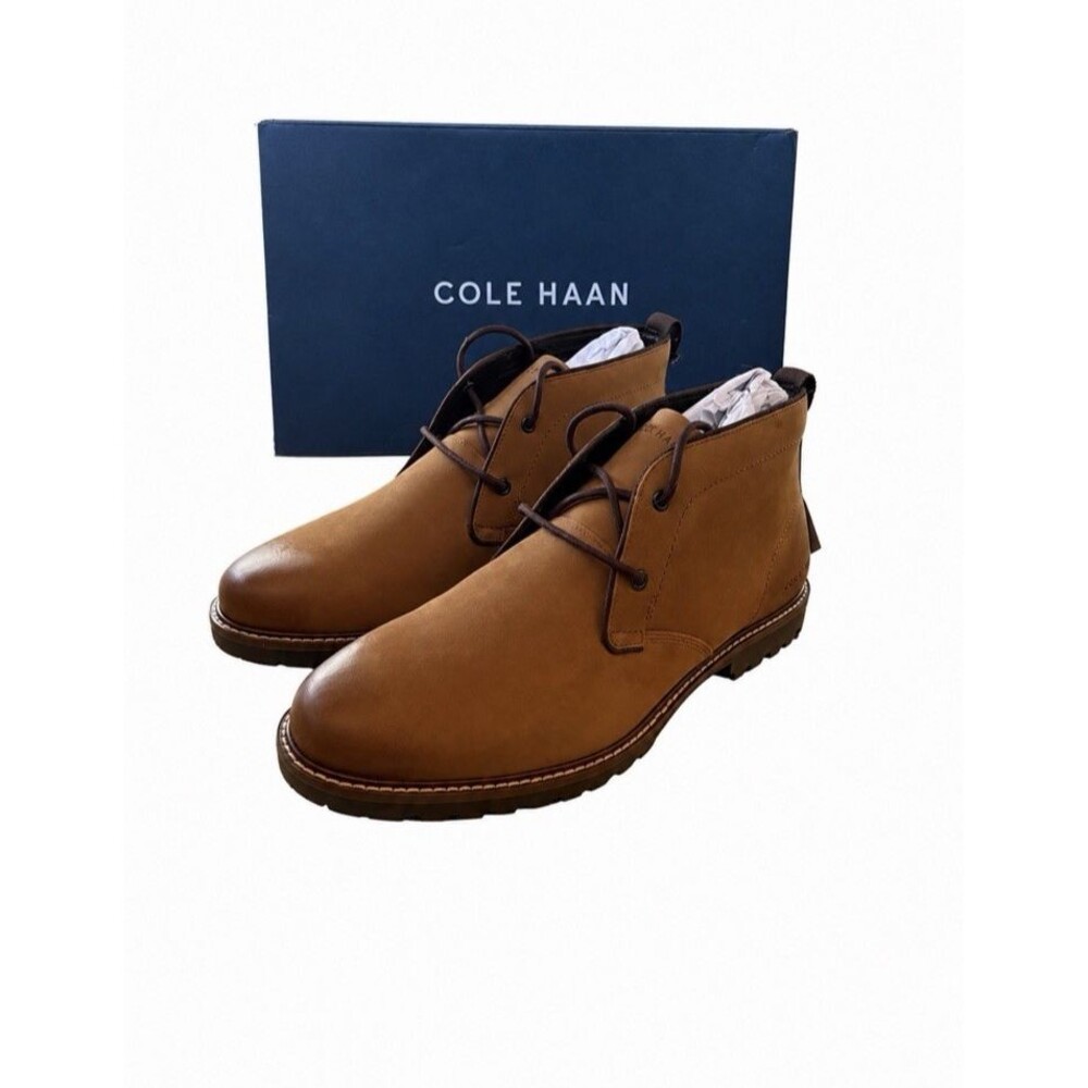 Cole Haan Midland Lug Chukka Men’s Boots 8.5M Water Resistant Nubuck Upper NIB
